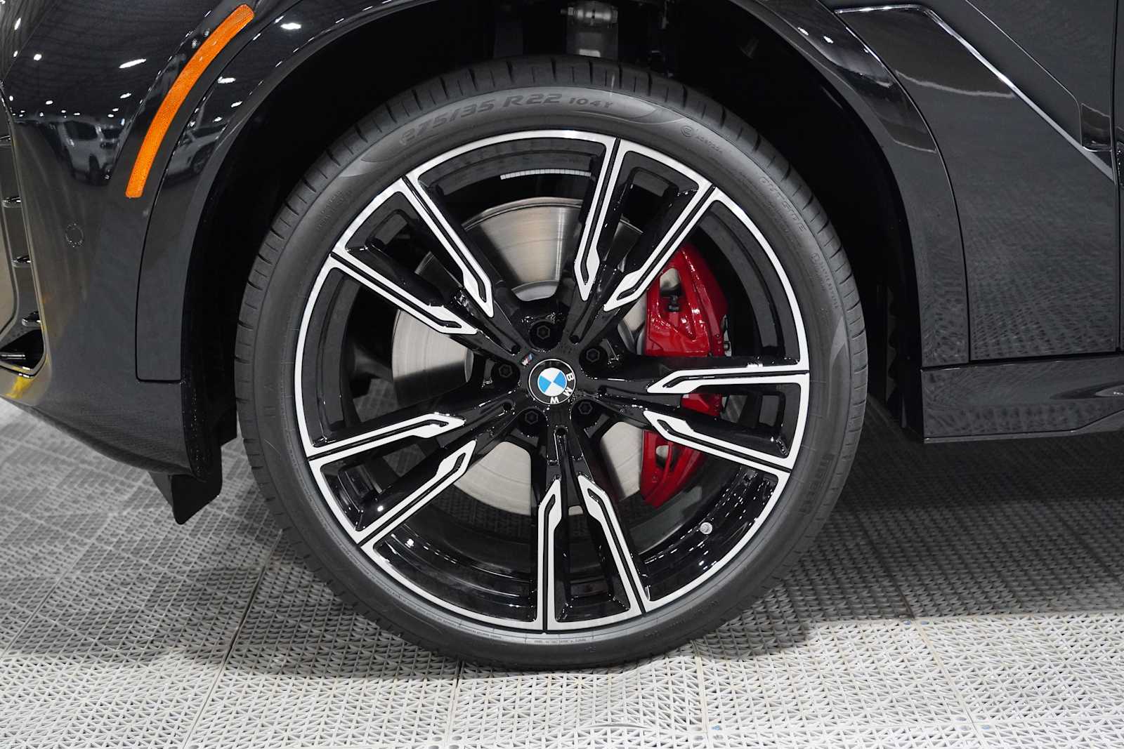 New 2027 Black Sapphire Metallic BMW M60i image 7