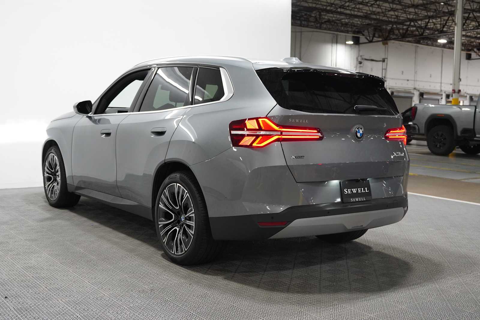 Certified Used 2026 Skyscraper Grey Metallic BMW 30 xDrive image 4