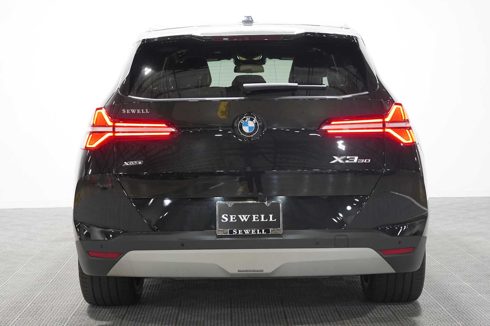 Used 2026 Black Sapphire Metallic BMW 30 xDrive image 5