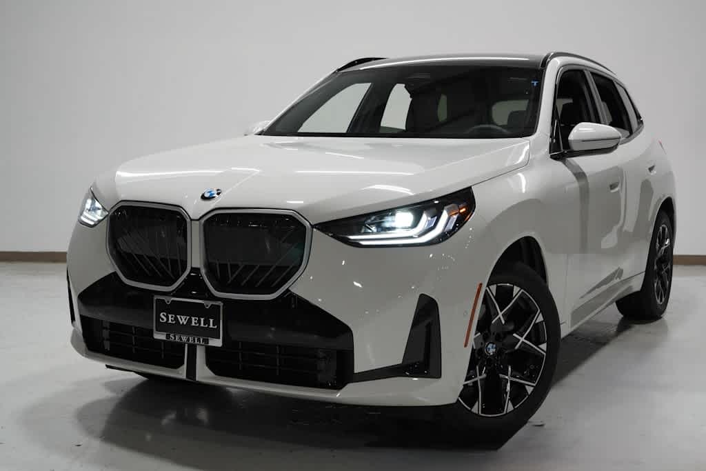 2025 BMW X3 30's photo