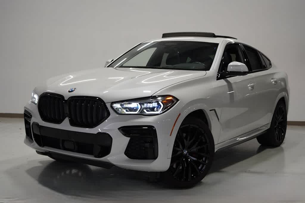 2023 BMW X6 40i's photo