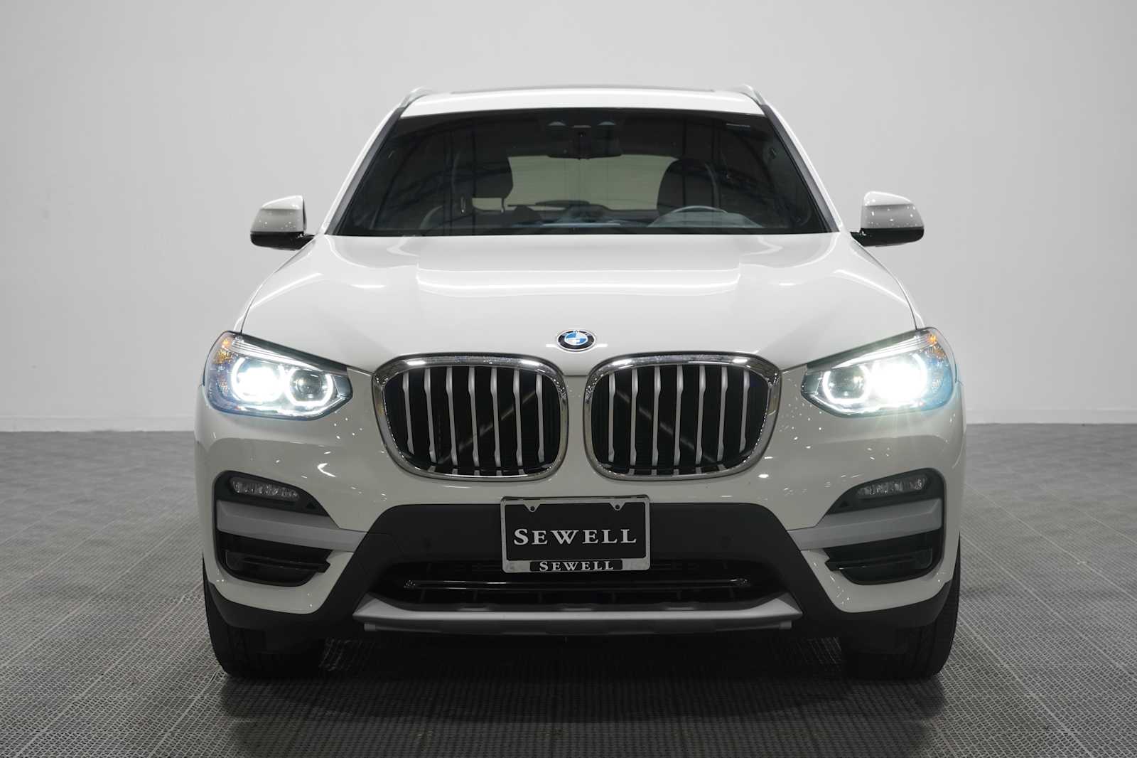 car-gallery-2