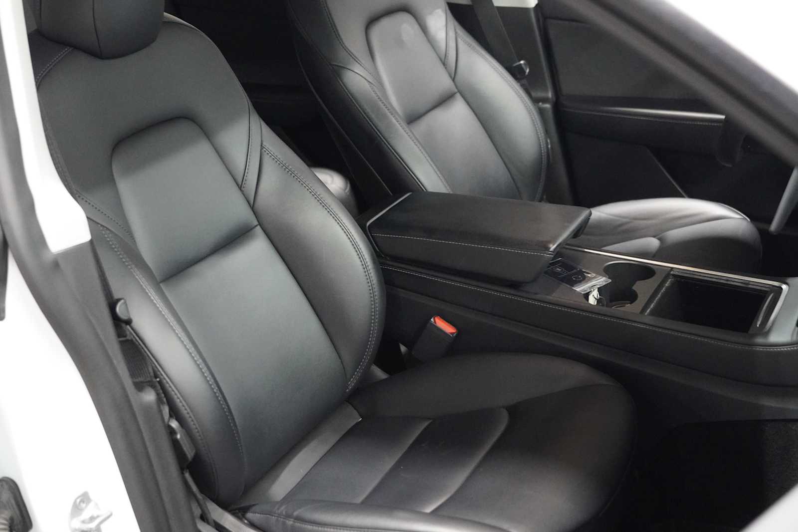 Used 2021 Pearl White Multi-Coat Tesla Long Range image 10