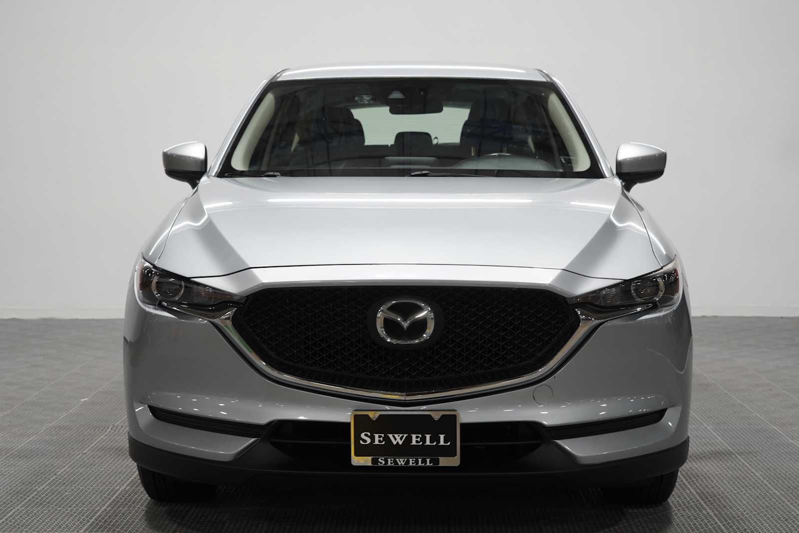 Used 2018 Sonic Silver Metallic Mazda Sport image 3