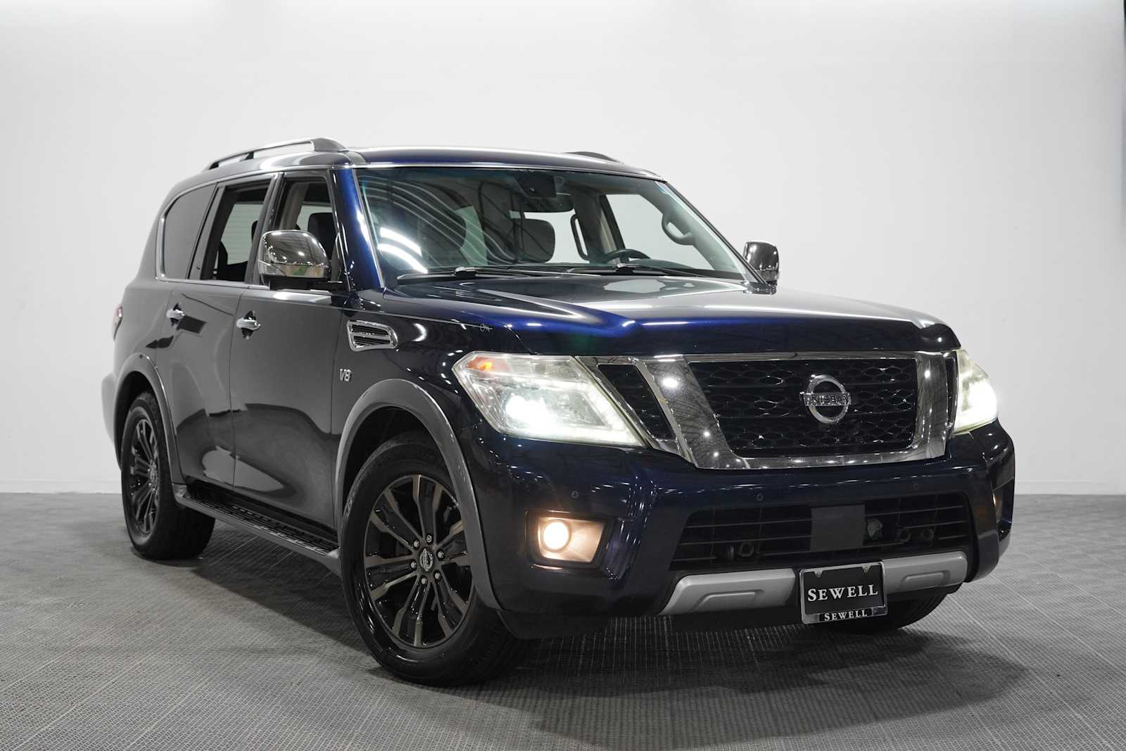 Used 2017 Hermosa Blue Nissan Platinum image 3