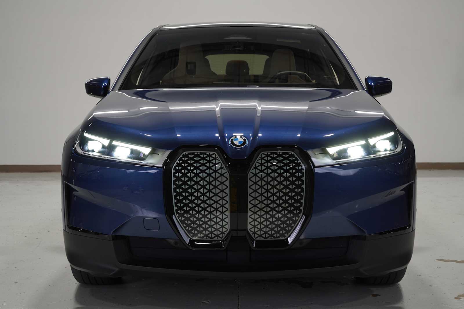 Certified 2023 BMW iX Base with VIN WB523CF00PCM18832 for sale in Plano, TX