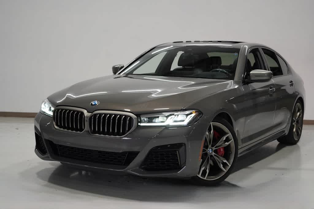 2021 BMW 5 Series M550i's photo