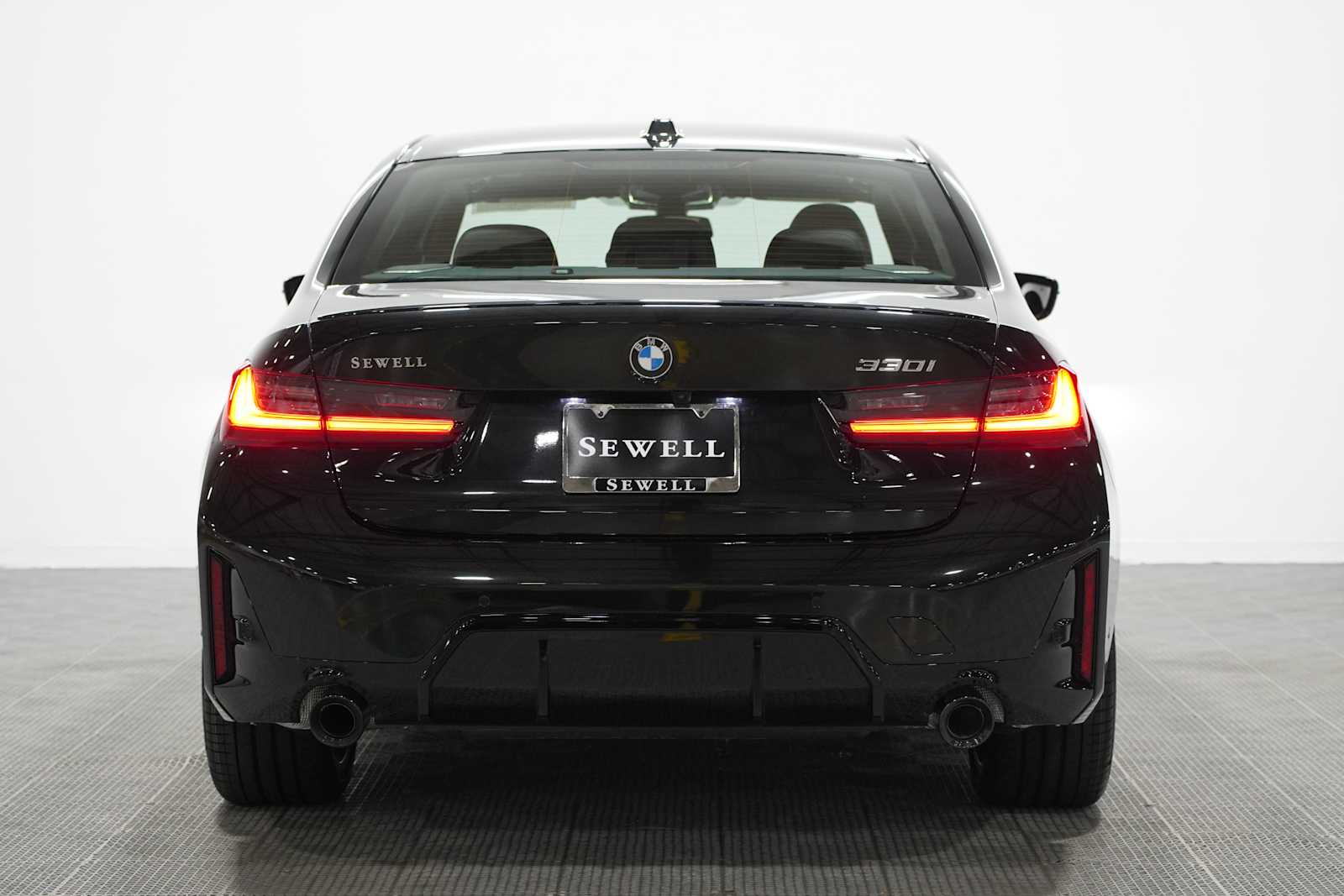 New 2026 Black Sapphire Metallic BMW 330i image 8