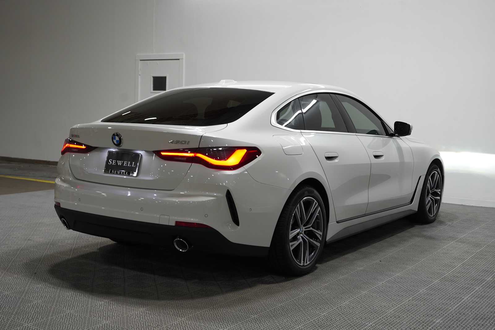 car-gallery-2