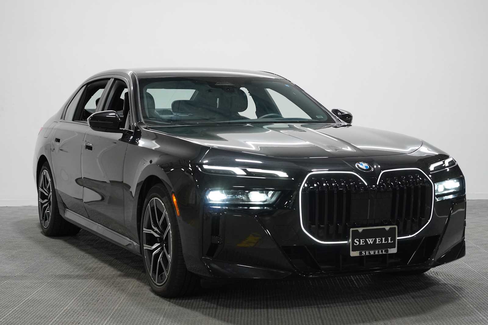 Certified Used 2026 Black Sapphire Metallic BMW 740i xDrive image 3