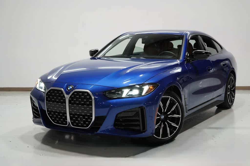 2025 BMW 4 Series 430i's photo