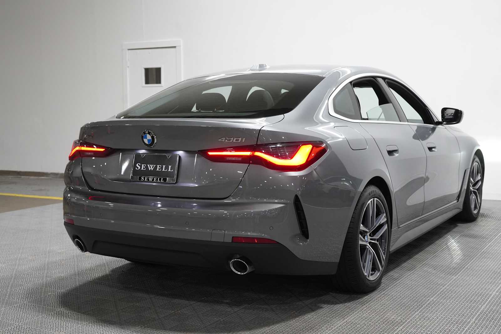 car-gallery-4