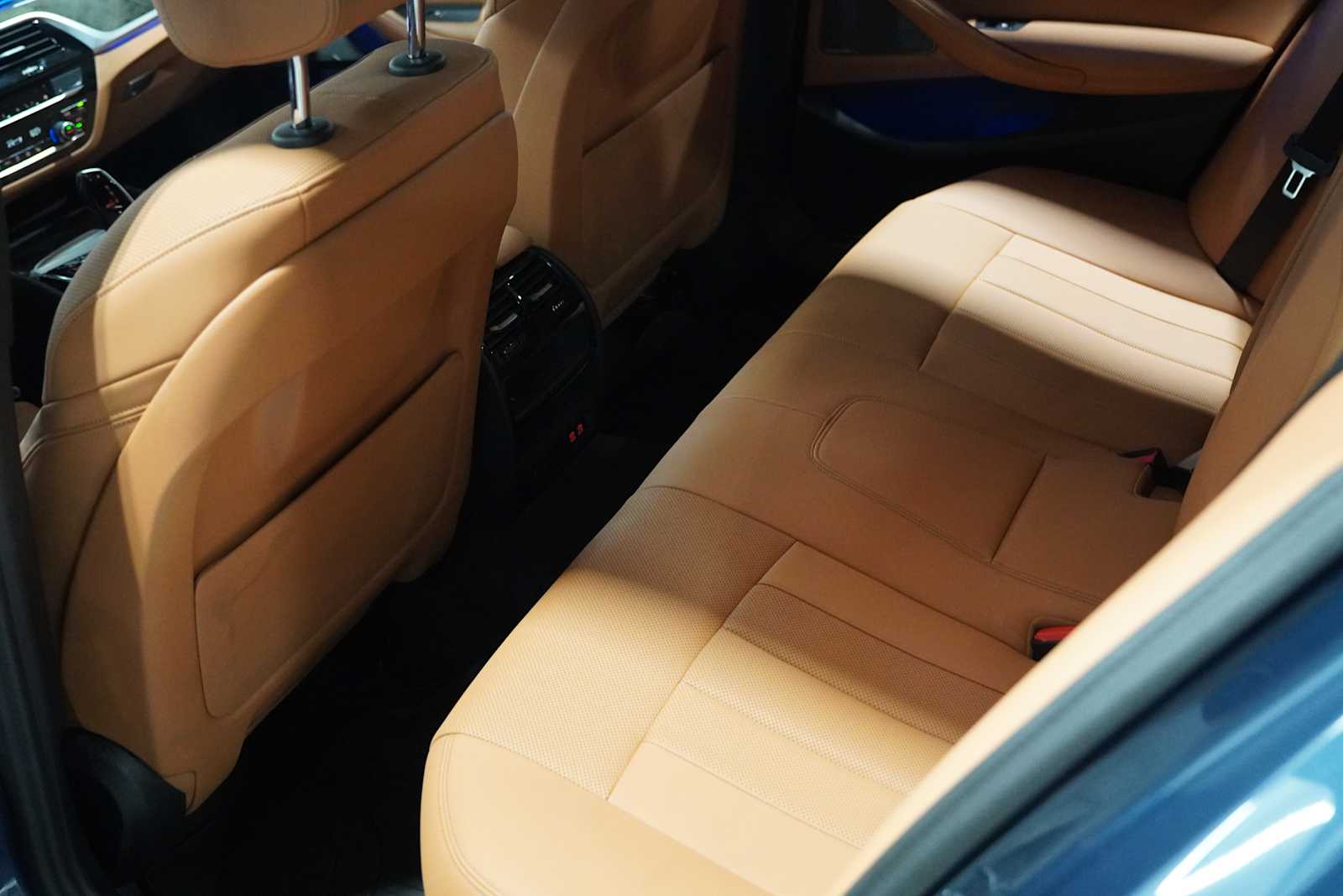 car-gallery-24