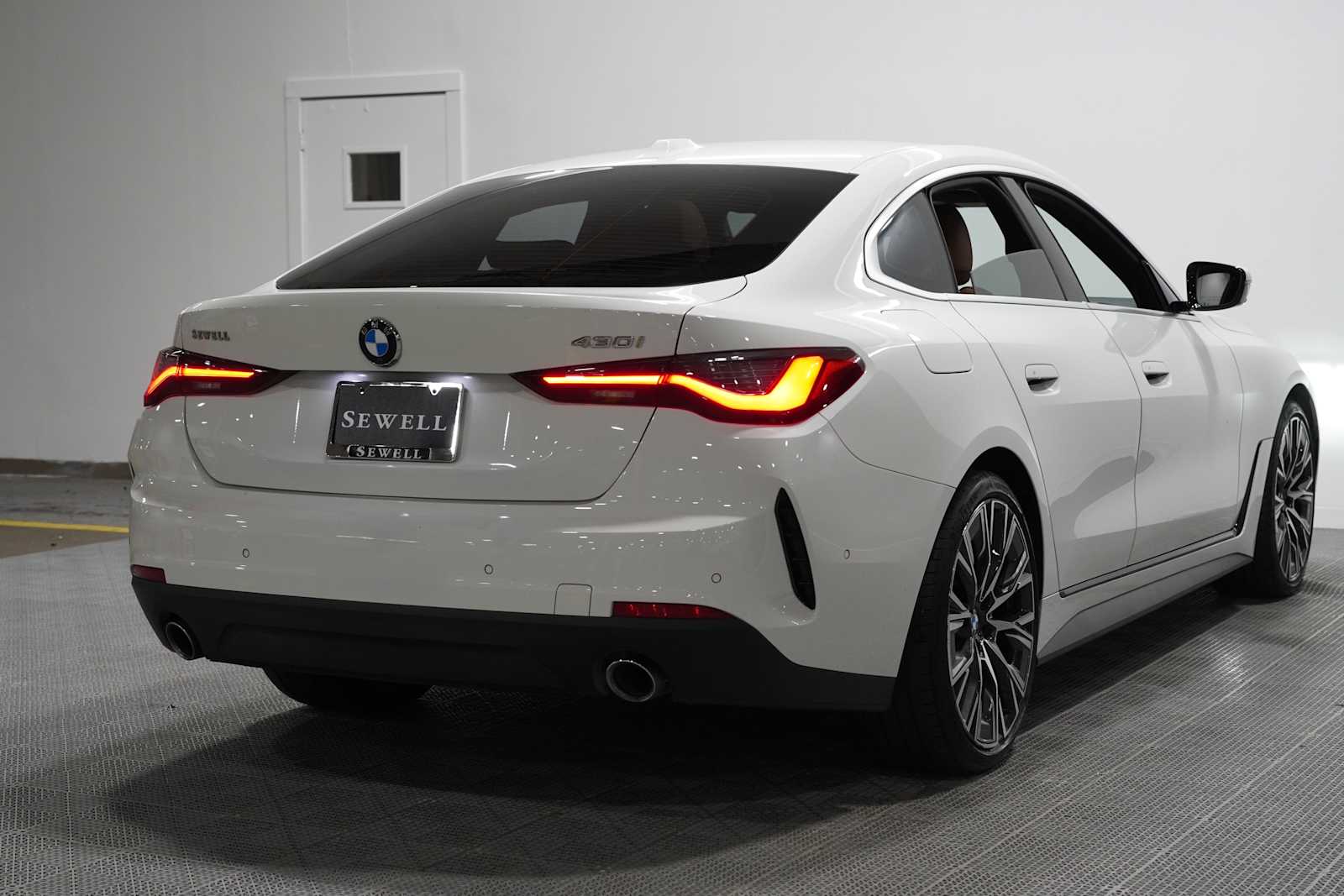 car-gallery-4