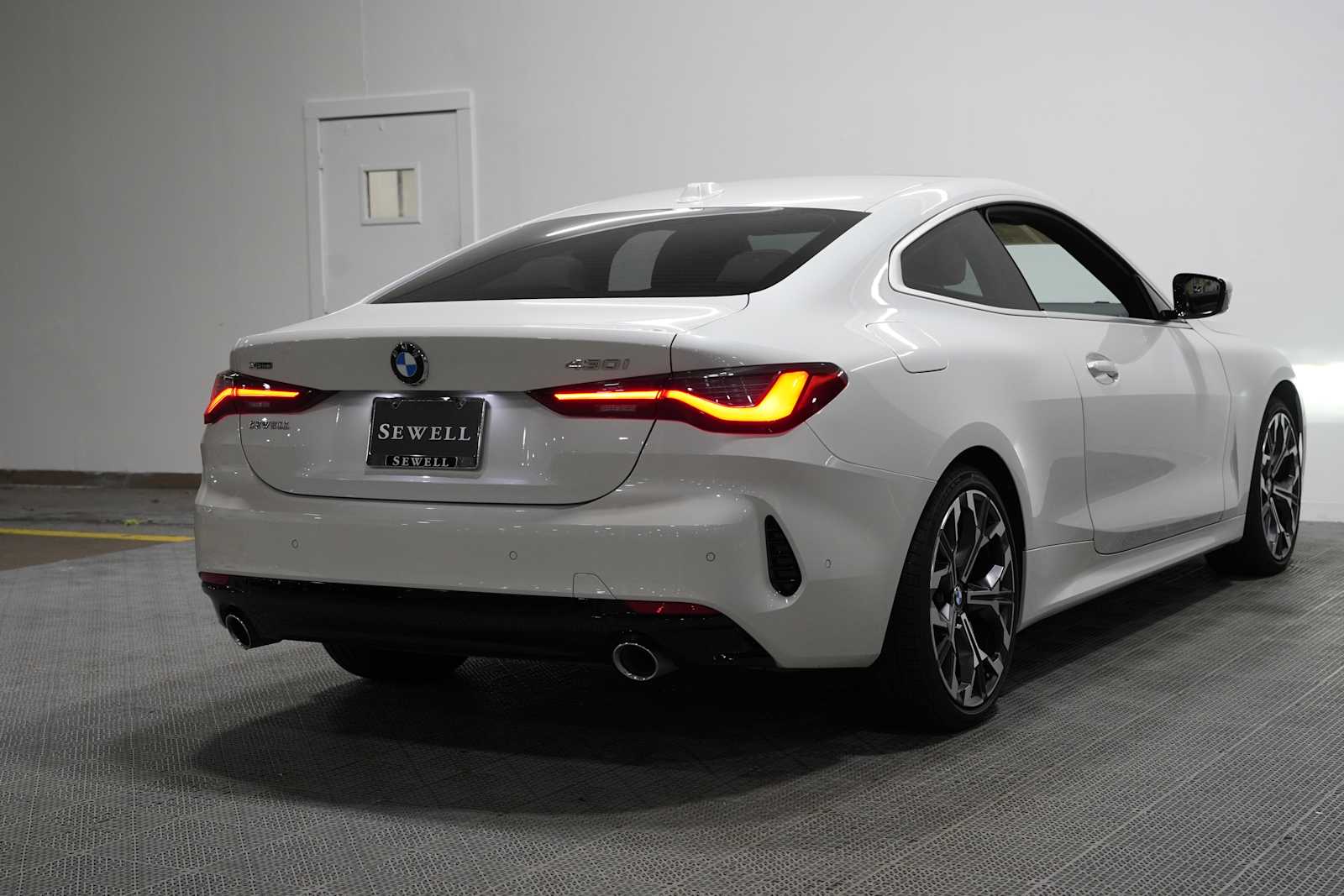 car-gallery-4
