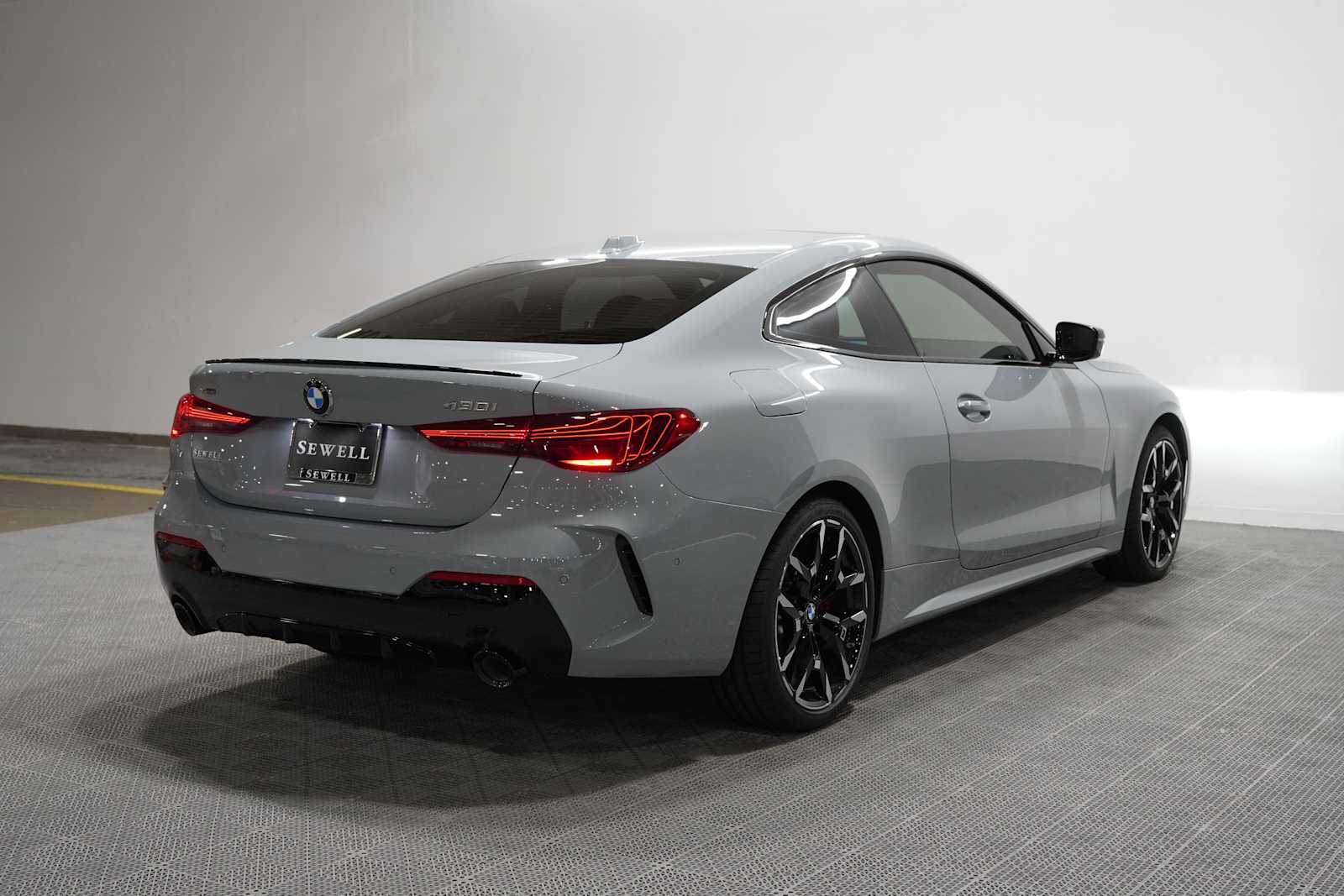 car-gallery-2