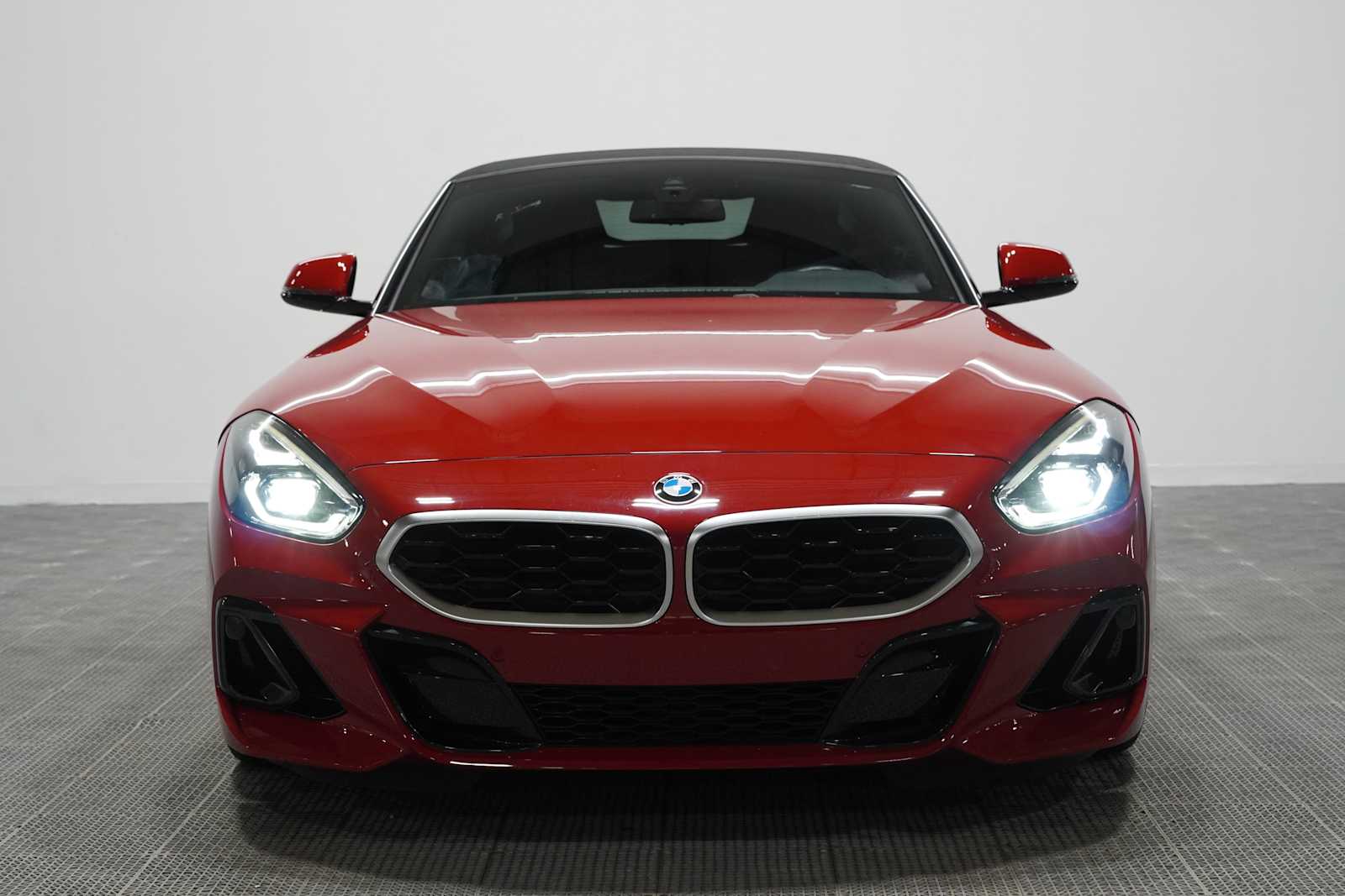 Certified Used 2023 San Francisco Red Metallic BMW sDrive30i image 2