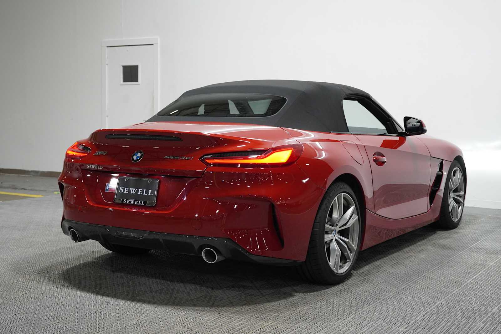 Certified Used 2023 San Francisco Red Metallic BMW sDrive30i image 4