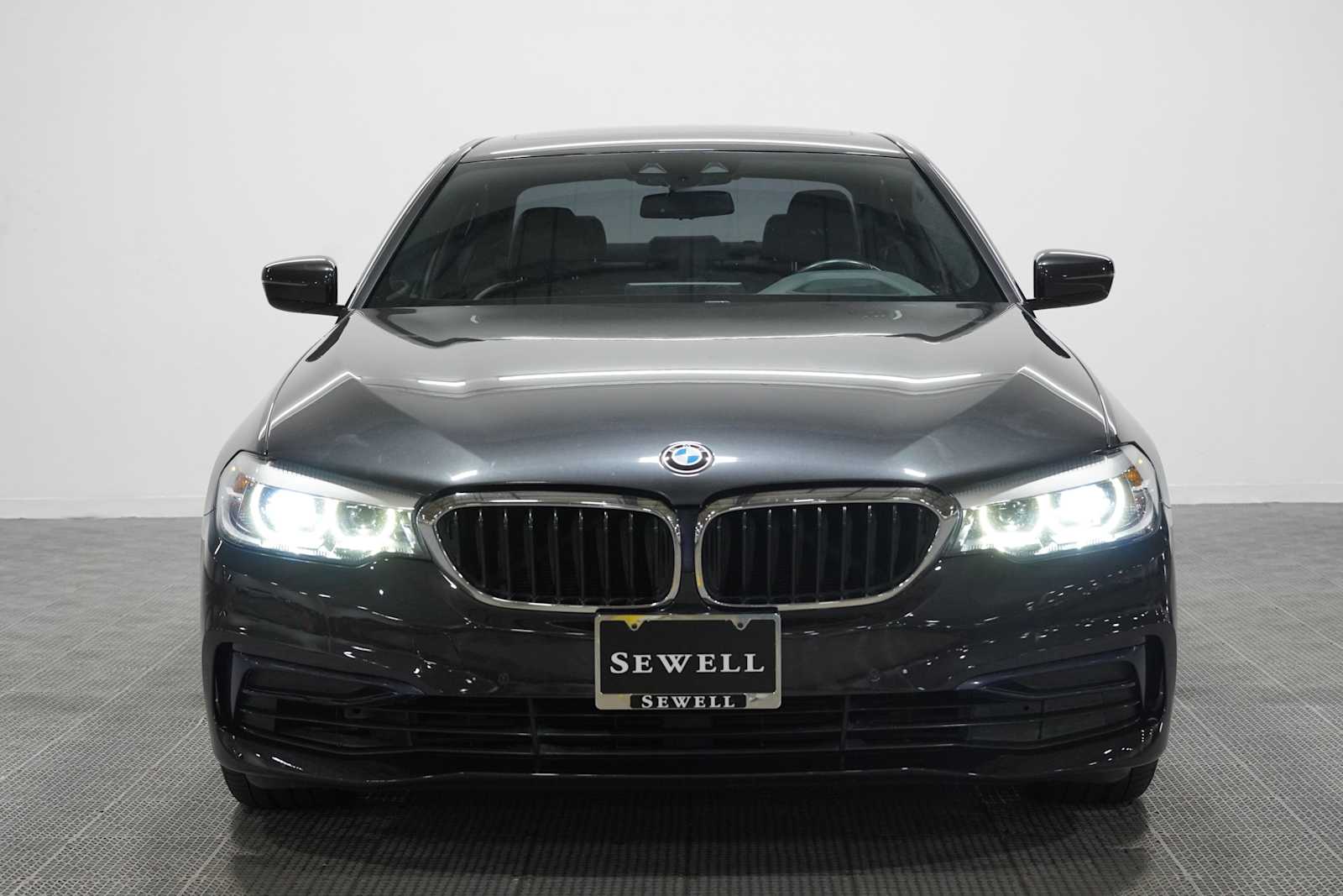 car-gallery-2