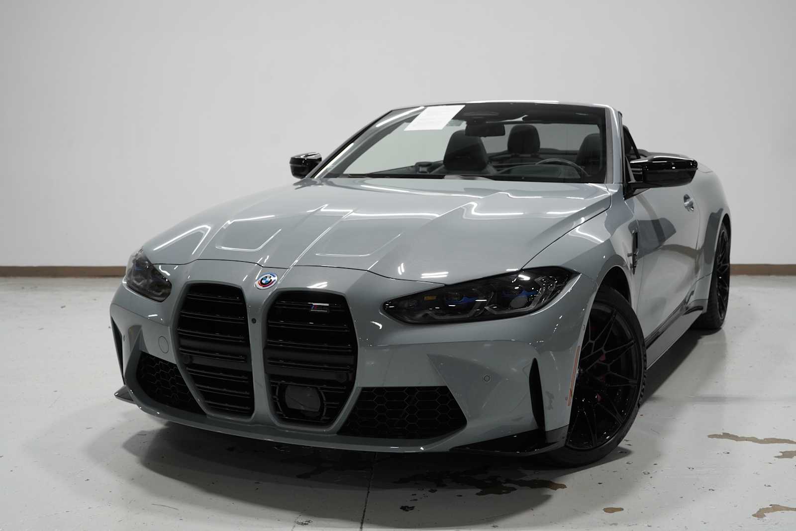 2023 BMW M4 Convertible Base's photo