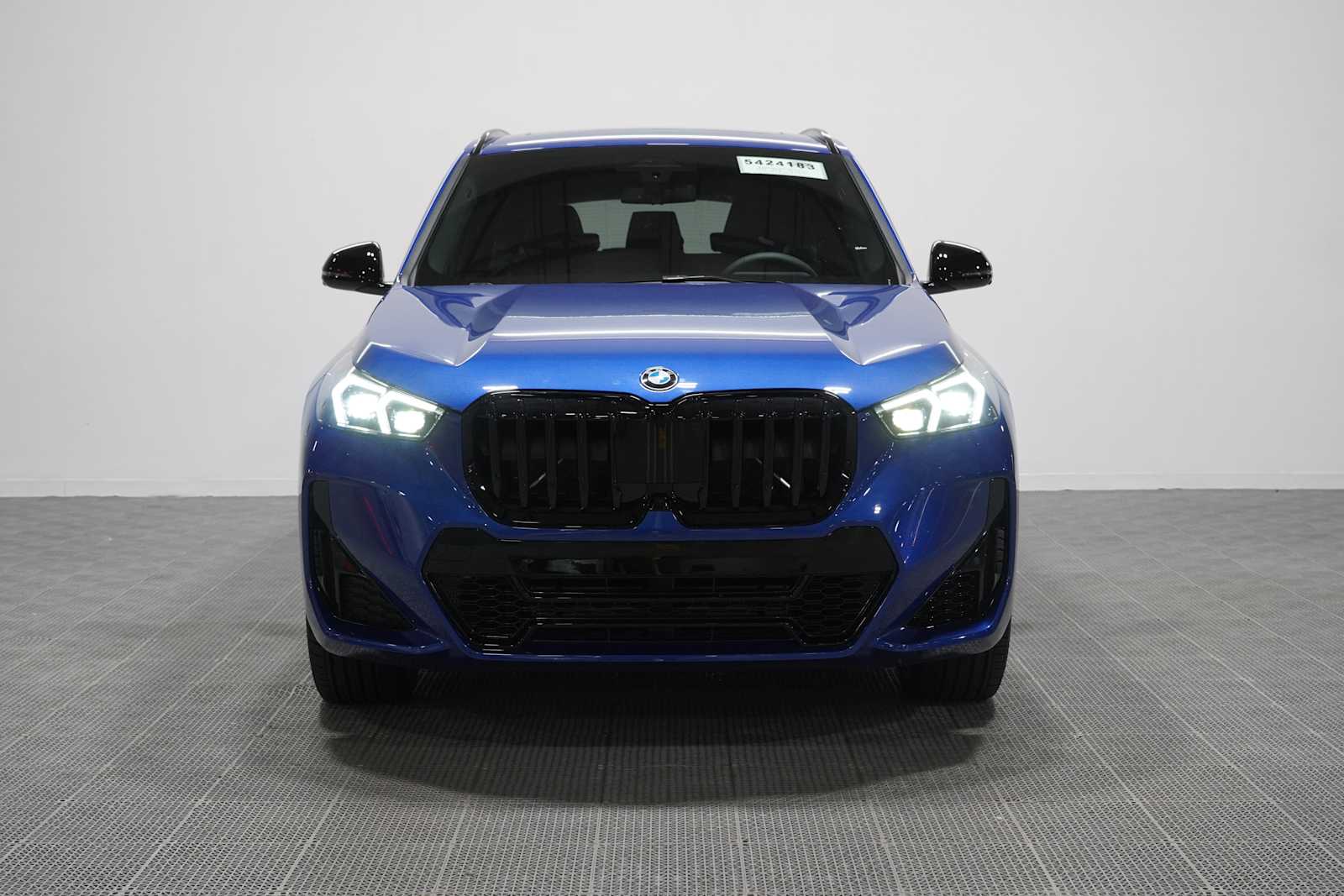 New 2026 Portimao Blue Metallic BMW xDrive28i image 4