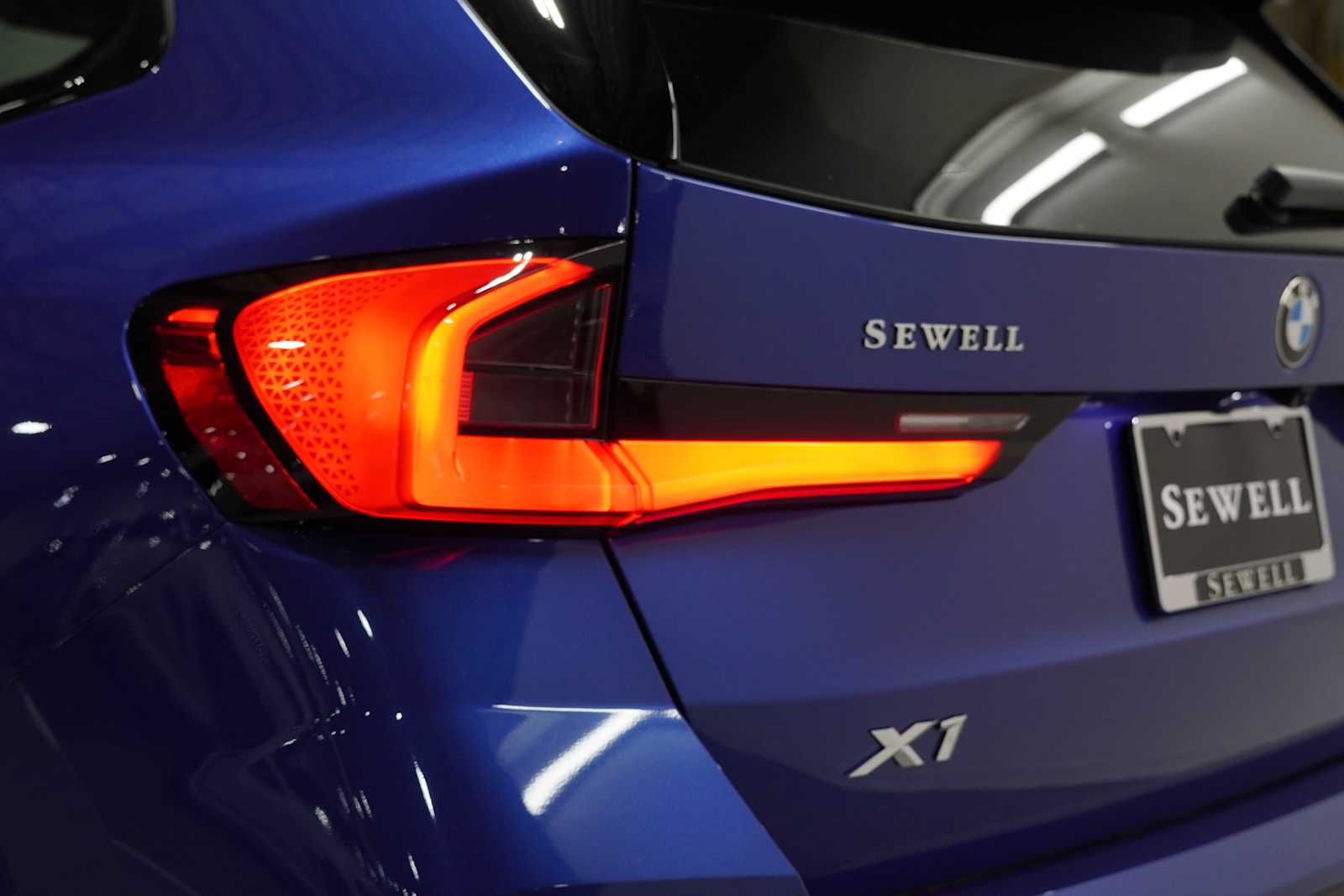 New 2026 Portimao Blue Metallic BMW xDrive28i image 8