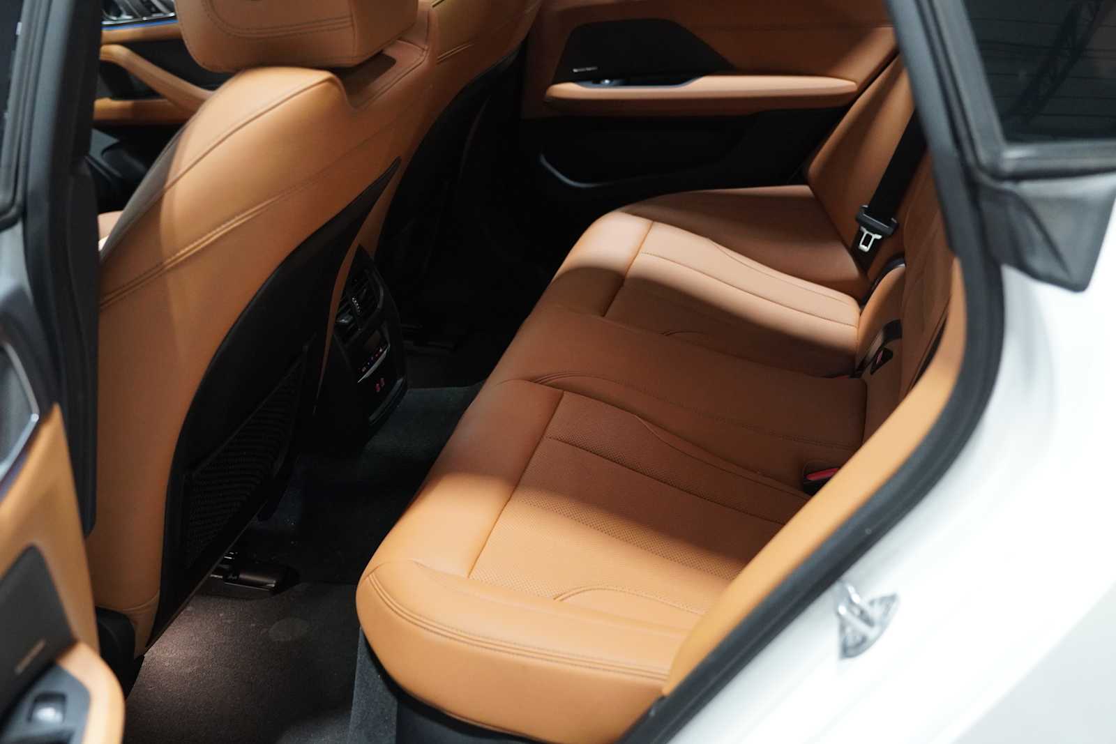 car-gallery-24