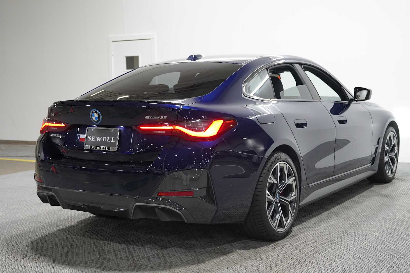 car-gallery-4
