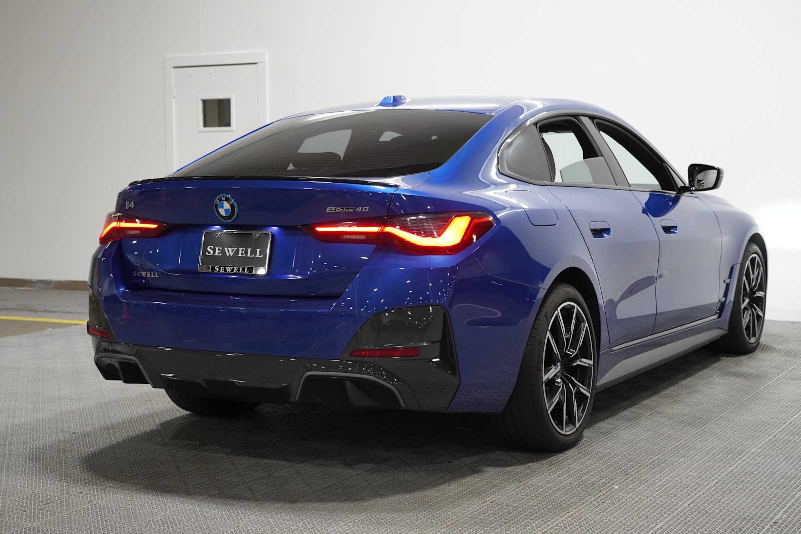 car-gallery-4