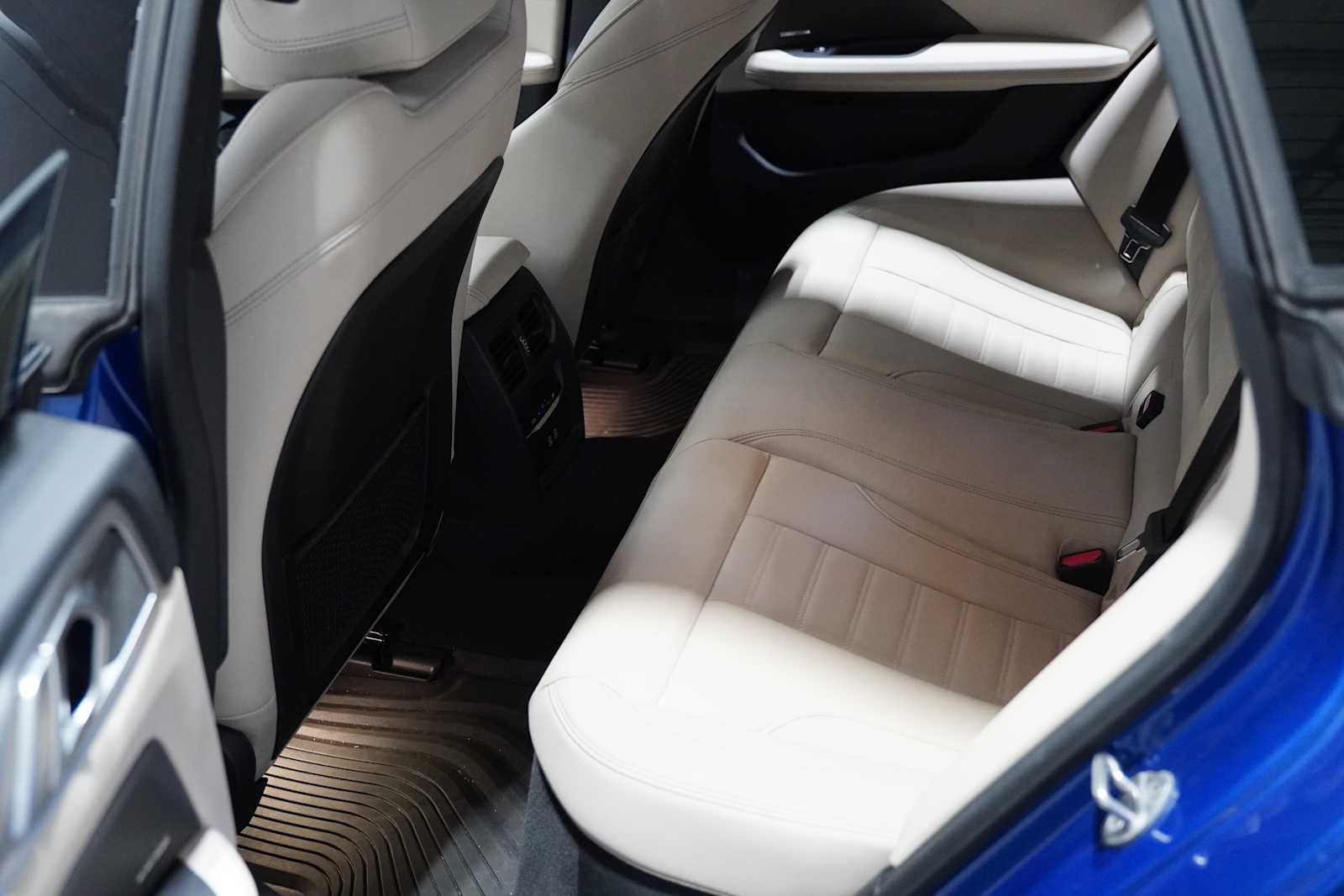 car-gallery-23