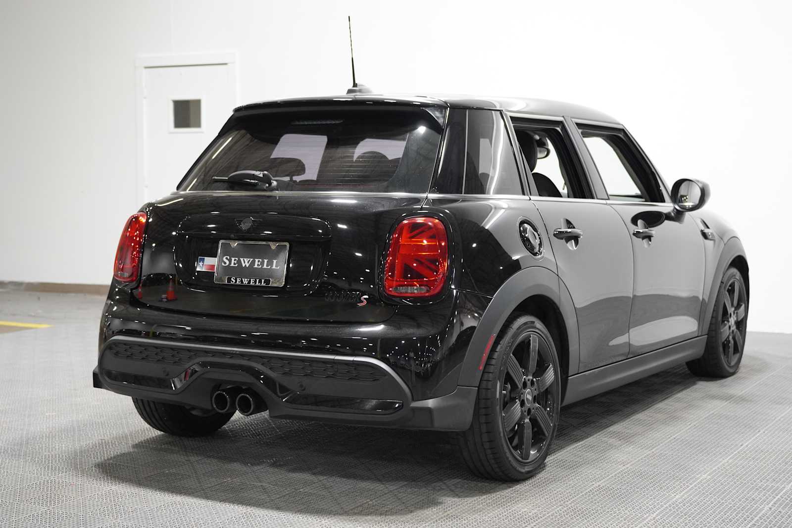 car-gallery-4