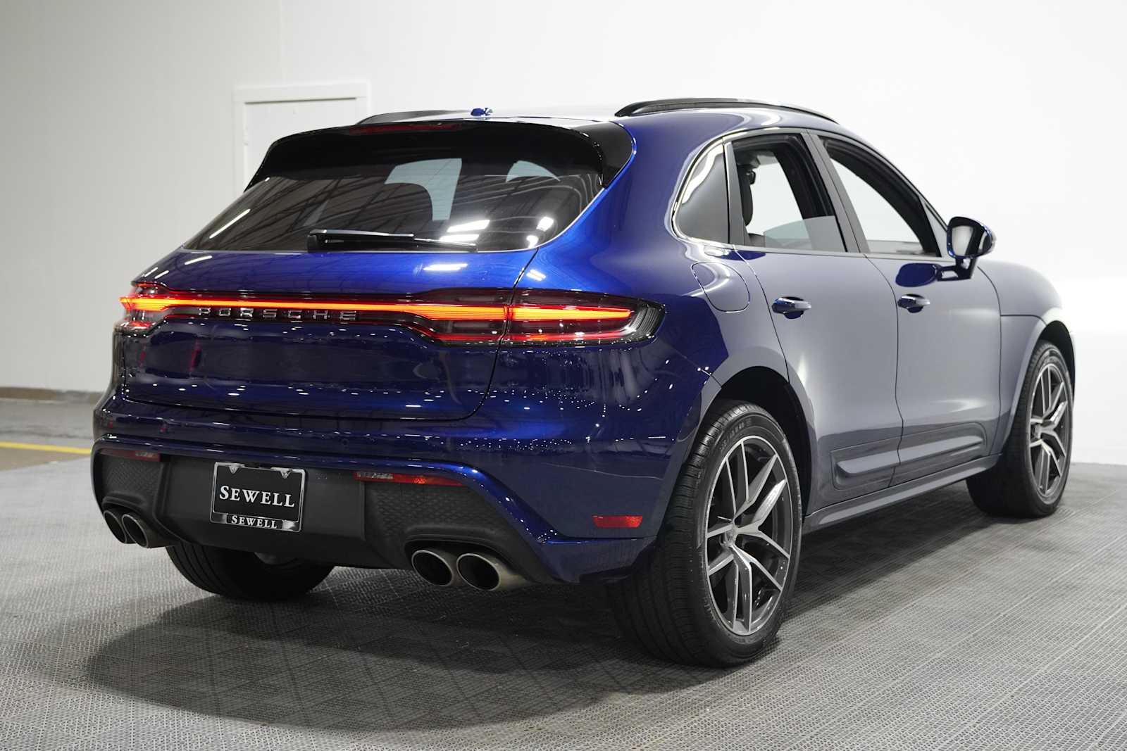 car-gallery-4