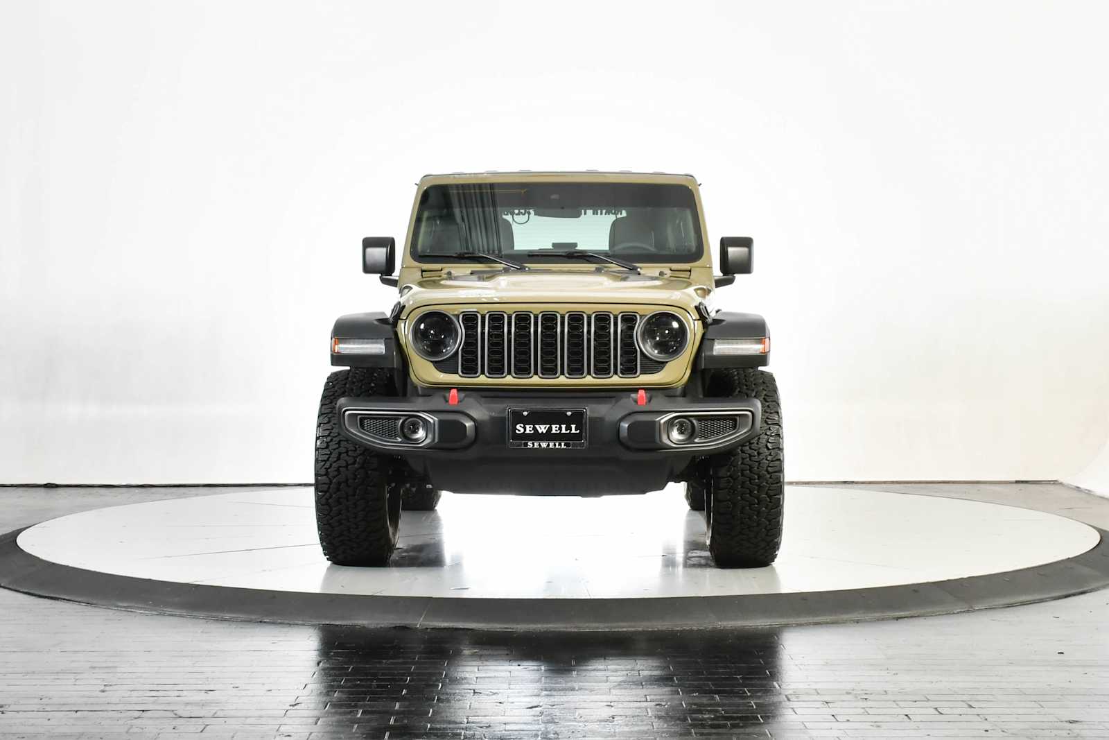 Used 2025 Green (41) Jeep Rubicon image 9