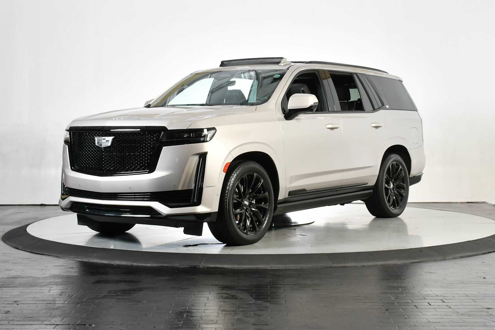 2023 Cadillac Escalade 2WD Sport's photo