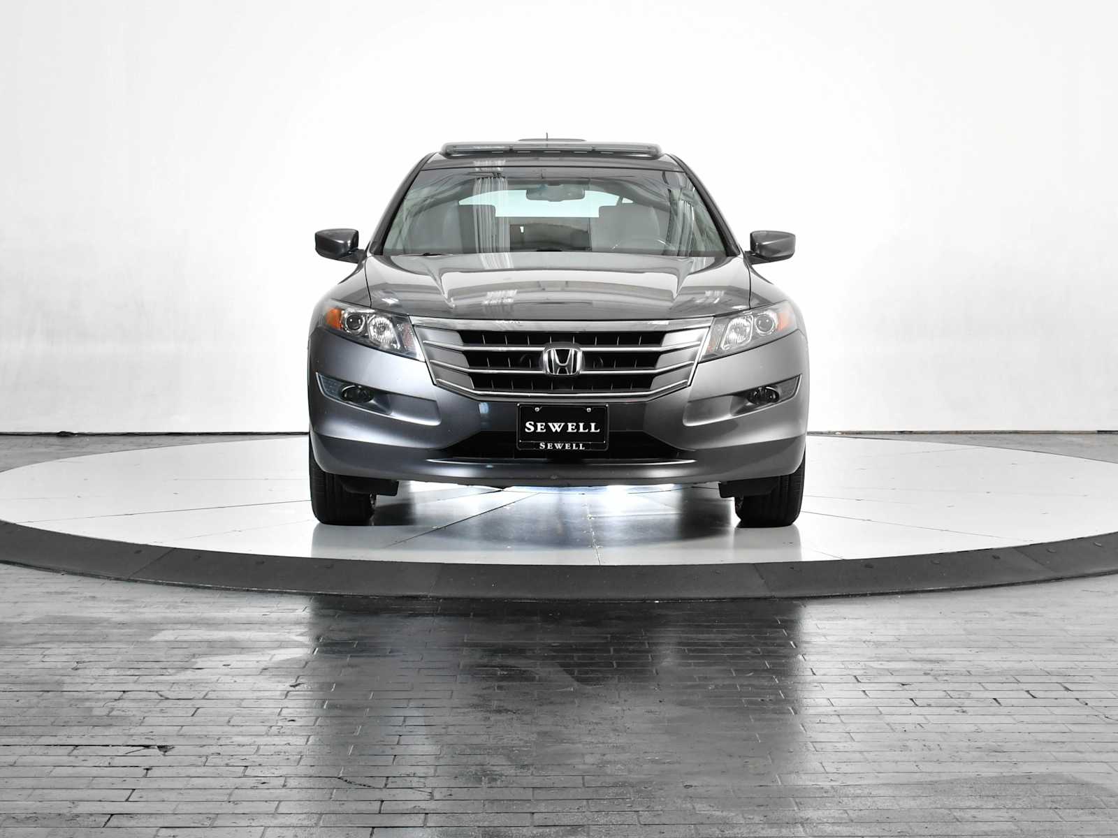 Used 2010 Polished Metal Metallic Honda EX-L image 8