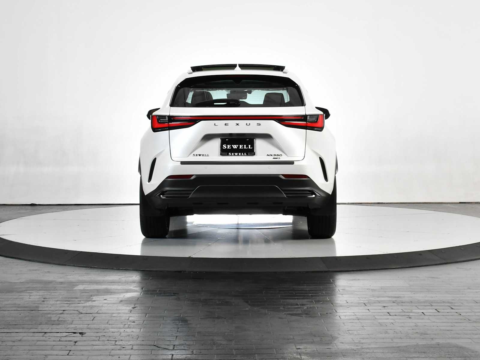 Used 2024 Eminent White Pearl Lexus Luxury image 4