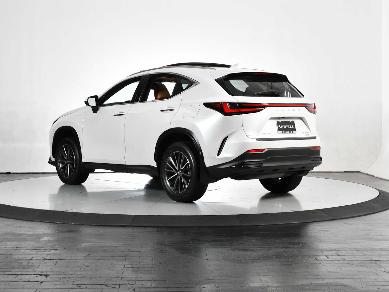 Used 2024 Eminent White Pearl Lexus Luxury image 3
