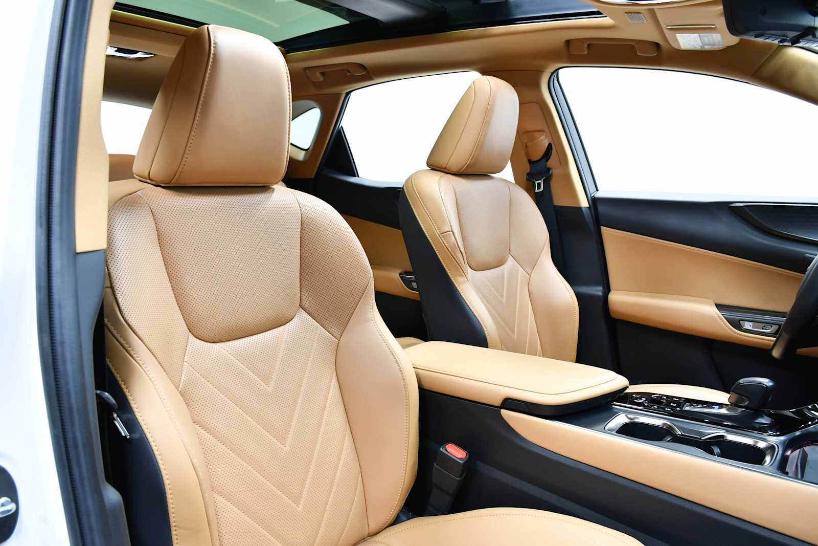 Used 2024 Eminent White Pearl Lexus Luxury image 21
