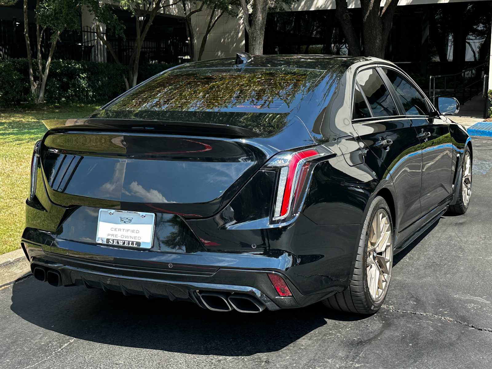 Certified Used 2023 Black Raven Cadillac Blackwing image 4