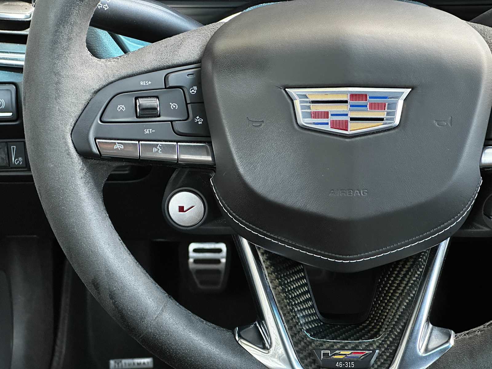 Certified Used 2023 Black Raven Cadillac Blackwing image 20