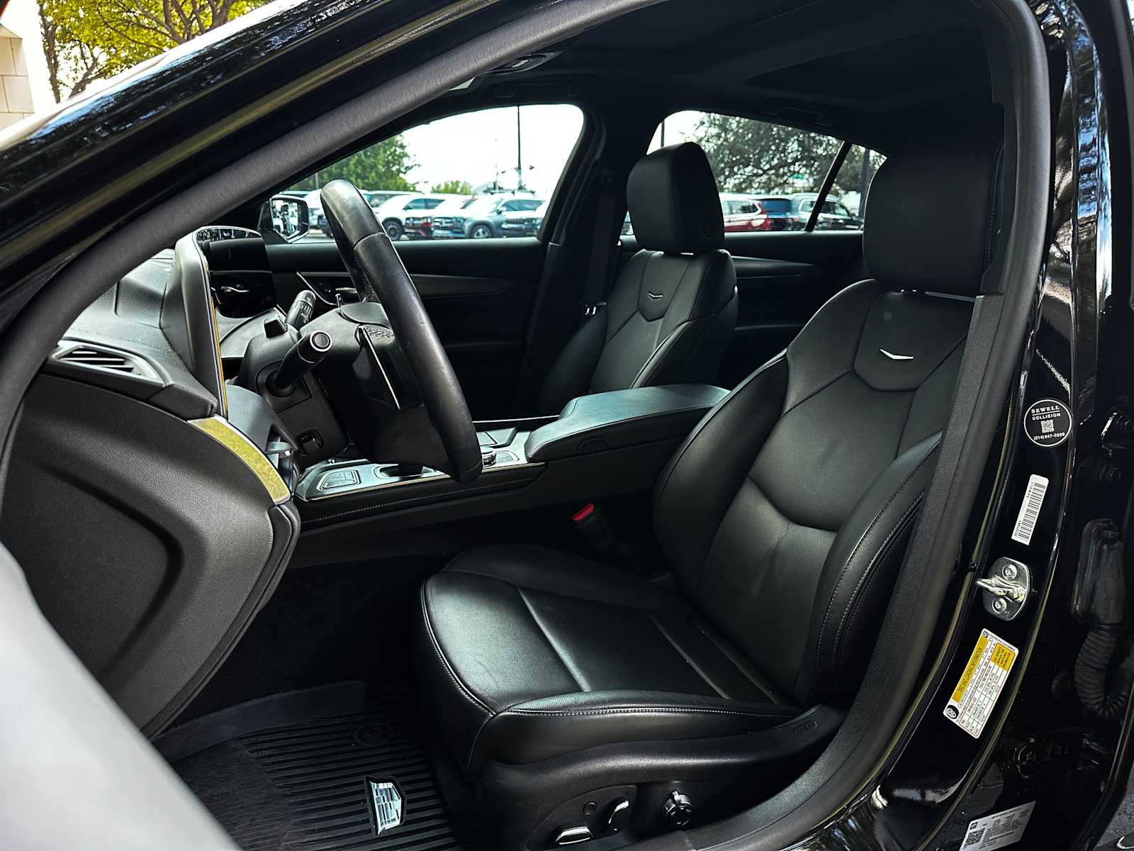 Certified Used 2025 Black Raven Cadillac Premium Luxury image 9