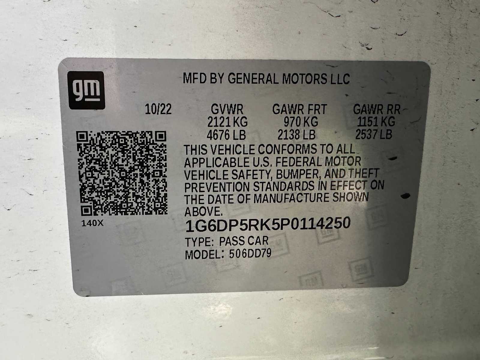 Certified Used 2023 Crystal White Tricoat Cadillac Sport image 22