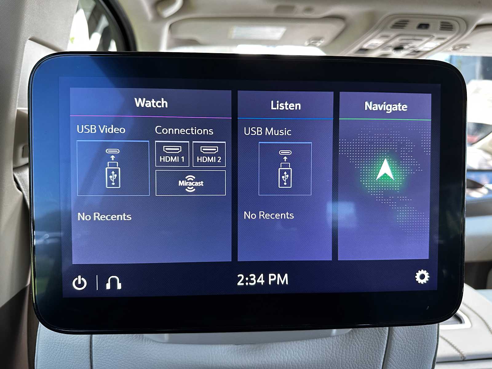 Used 2021 WHITE FROST TRICOAT GMC Denali image 22
