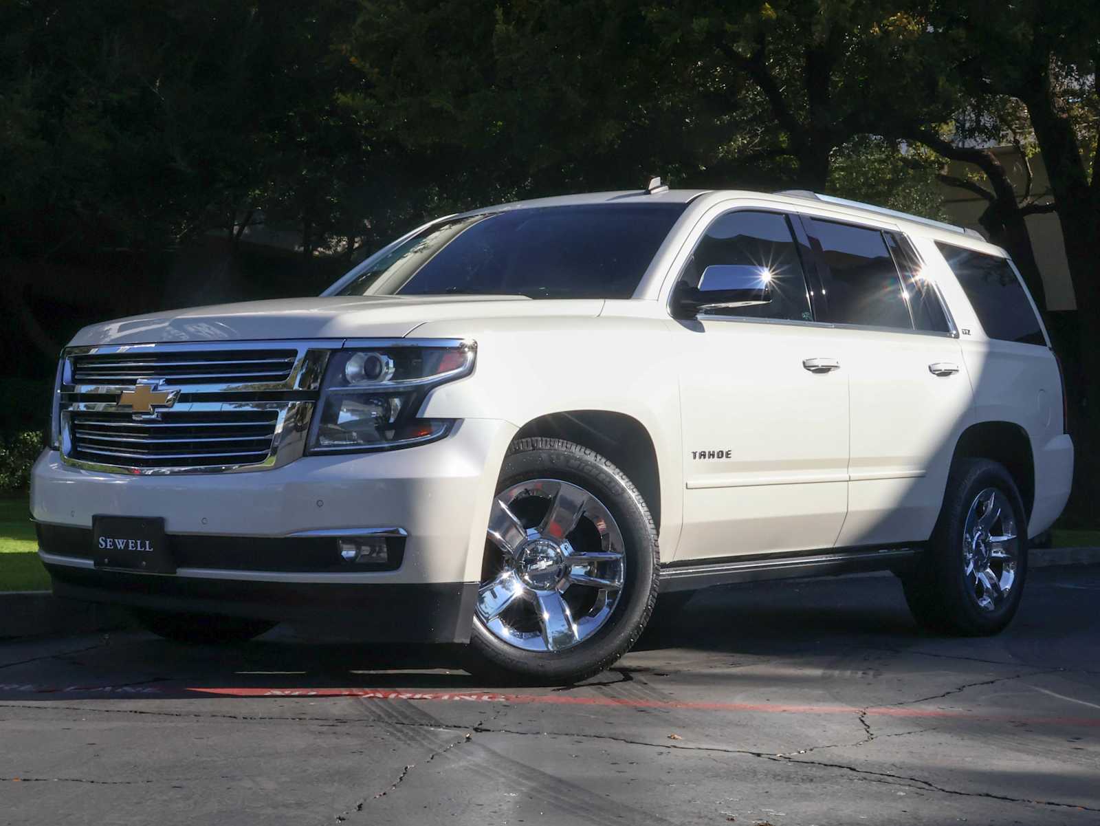 2015 Chevrolet Tahoe LTZ's photo