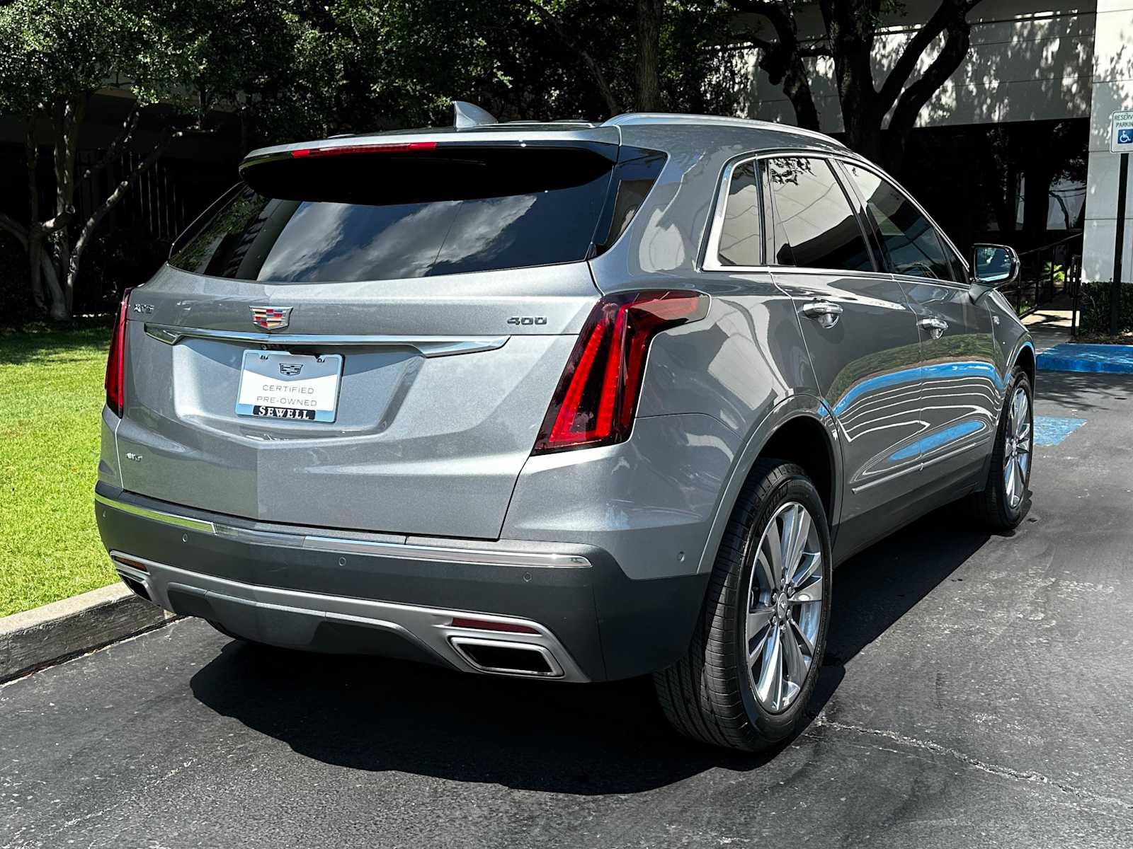 Certified Used 2025 Argent Silver Metallic Cadillac Premium Luxury image 4