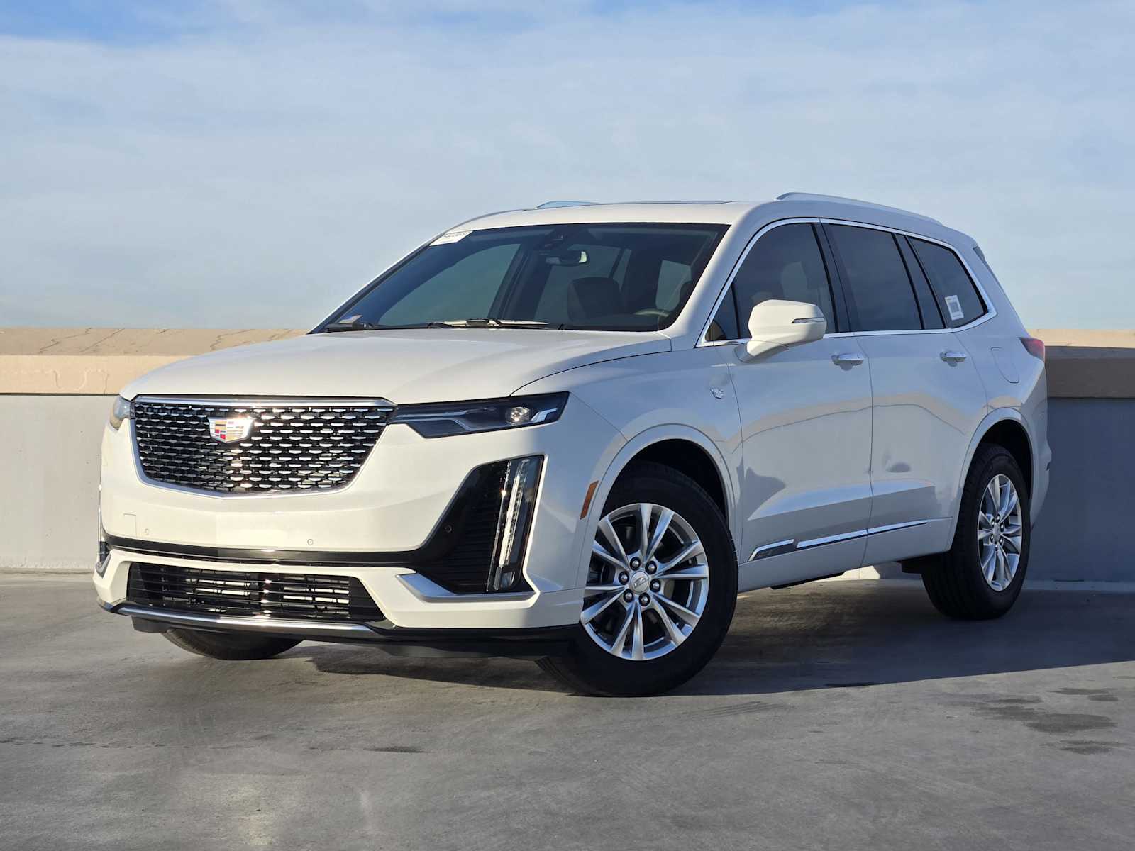 2025 Cadillac XT6 Luxury's photo