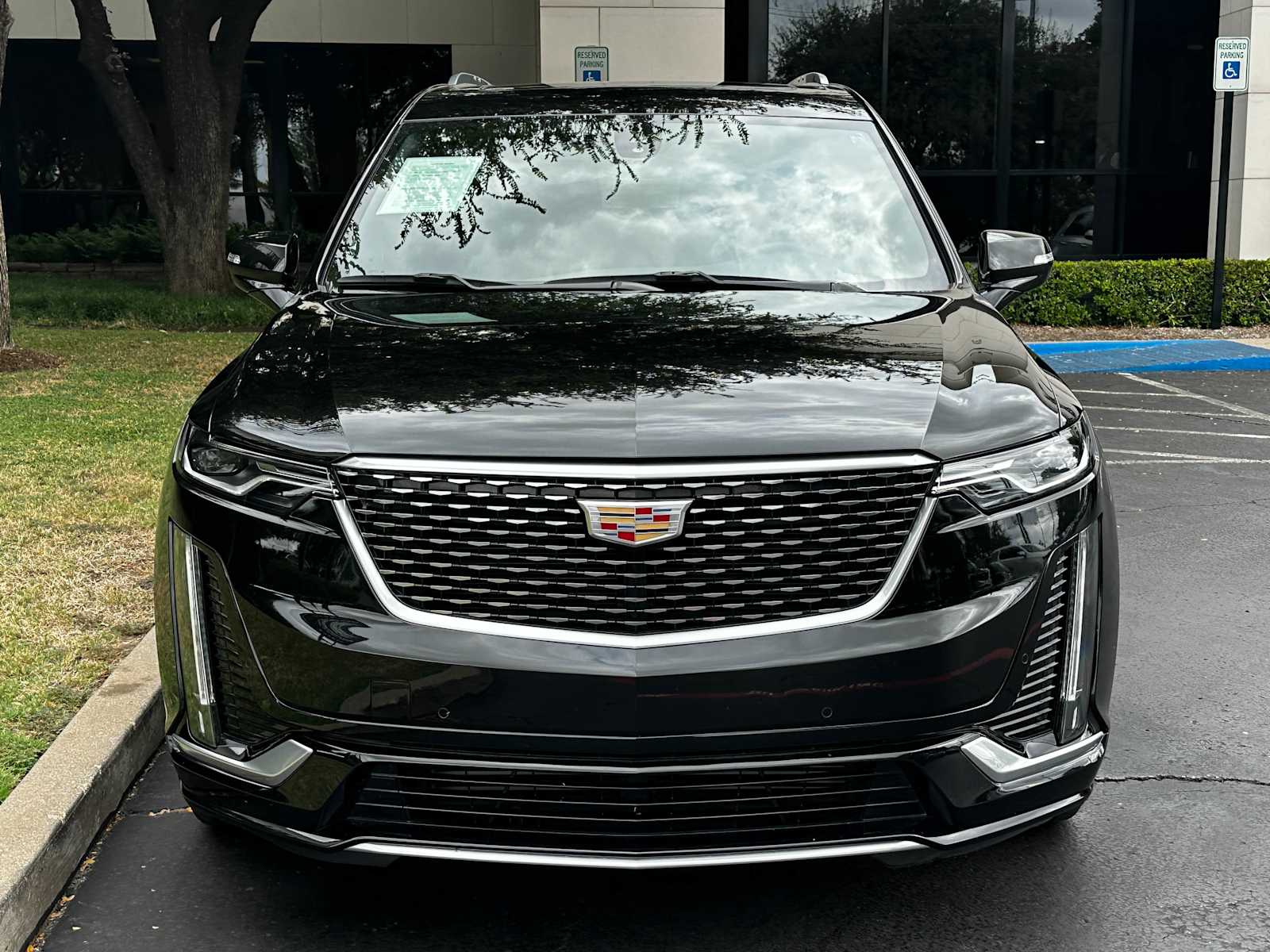 Used 2025 Stellar Black Metallic Cadillac Luxury image 2