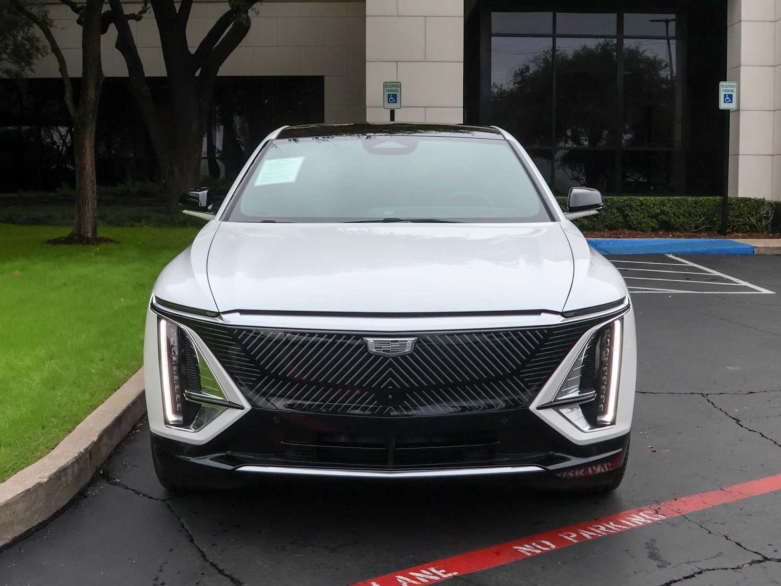 Certified 2024 Cadillac LYRIQ Luxury 3 with VIN 1GYKPSRL2RZ138185 for sale in Plano, TX