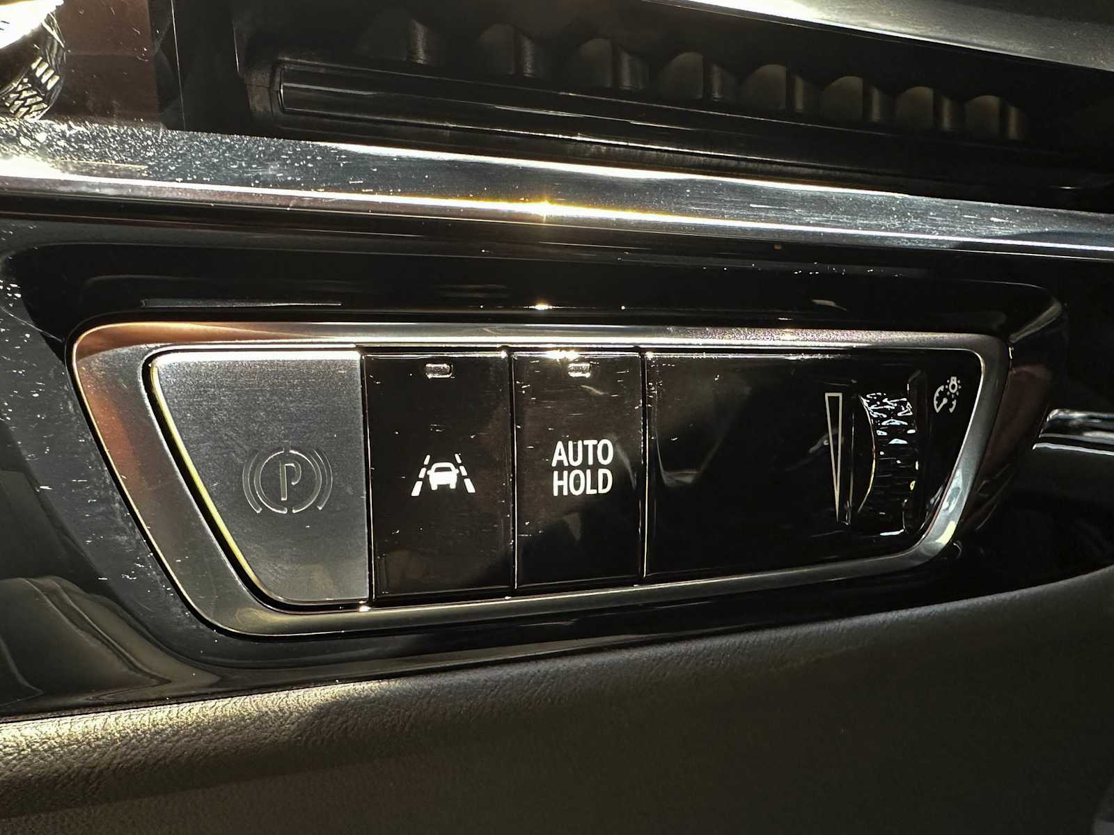 Certified Used 2024 Argent Silver Metallic Cadillac Sport image 16