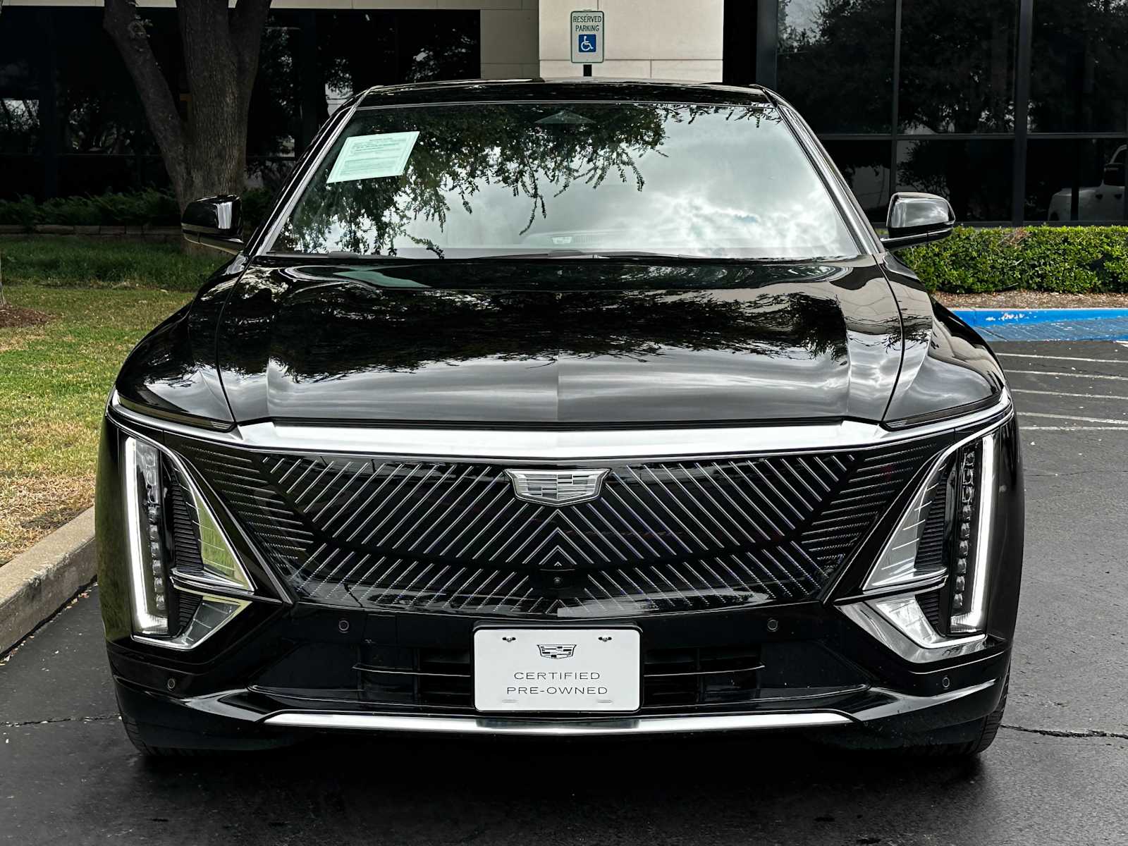 Certified Used 2026 Stellar Black Metallic Cadillac Signature Luxury image 2